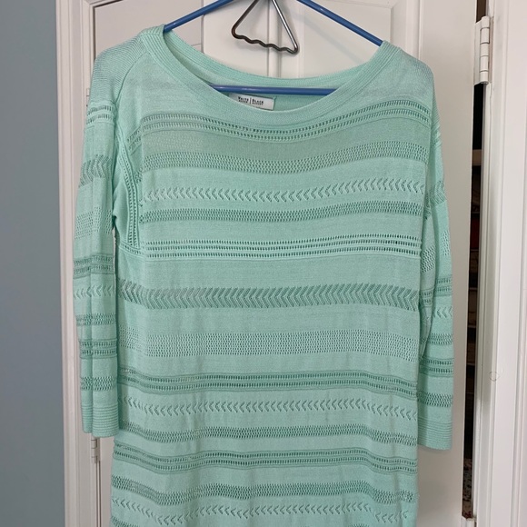 WHBM Lightweight Knit Sweater White House Medium - Picture 1 of 4